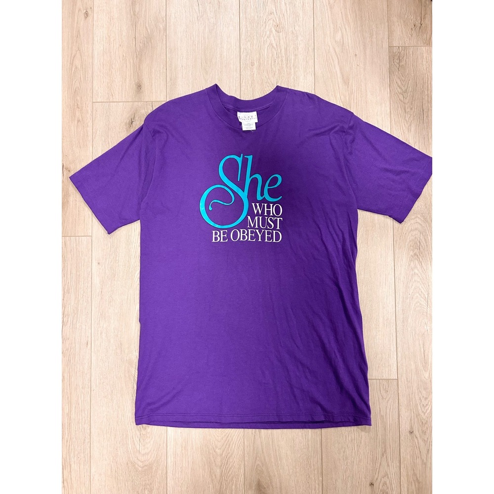 Signet Sportswear Purple She Who Must Be Obeyed Graphic T-Shirt XL Made in USA